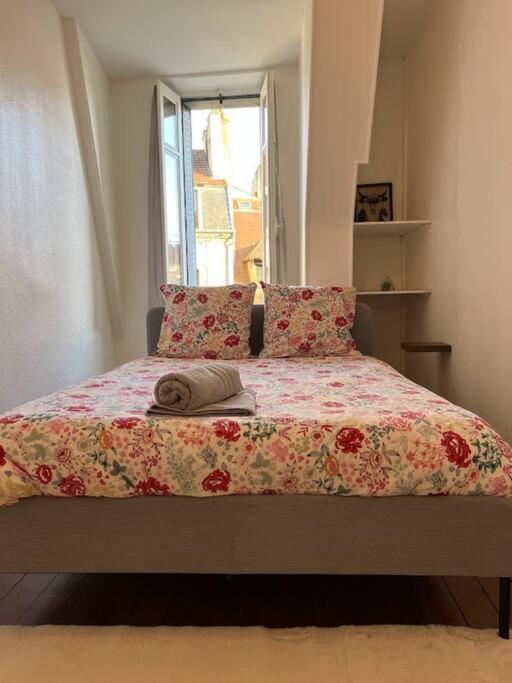 Le Comte Est Bon, Quartier Antiquaires Appartement Dijon Buitenkant foto